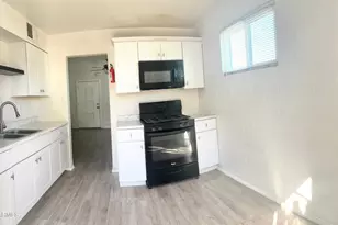 10014 N 18th Ave, Phoenix, AZ 85021 - Photo 7