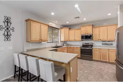 2330 E Renegade Trail, San Tan Valley, AZ 85143 - Photo 11