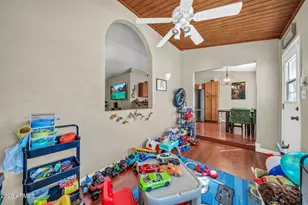 1531 E Rosemonte Dr, Phoenix, AZ 85024 - Photo 13