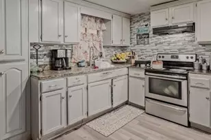 5002 W Bethany Home Rd, Glendale, AZ 85301 - Photo 5