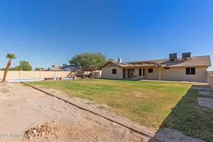 22038 W Hilton Ave, Buckeye, AZ 85326 - Photo 39