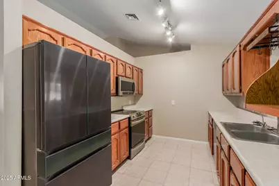 22038 W Hilton Avenue, Buckeye, AZ 85326 - Photo 11