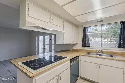 8560 E McDonald Drive, Scottsdale, AZ 85250 - Photo 15