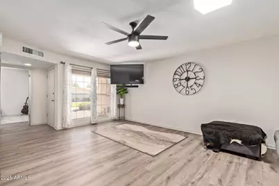 17634 N 102nd Drive, Sun City, AZ 85373 - Photo 11