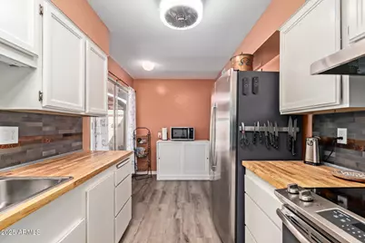 17634 N 102nd Drive, Sun City, AZ 85373 - Photo 17