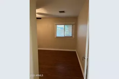 4573 S Mill Avenue, Tempe, AZ 85282 - Photo 17