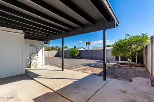 2137 E Inverness Ave, Mesa, AZ 85204 - Photo 37