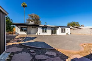 2137 E Inverness Ave, Mesa, AZ 85204 - Photo 33