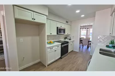 4058 E Crescent Avenue, Mesa, AZ 85206 - Photo 7