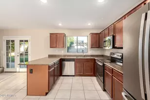 16421 N 65th Pl, Scottsdale, AZ 85254 - Photo 9