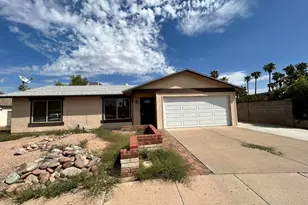 523 N Los Feliz Dr, Chandler, AZ 85226 - Photo 1