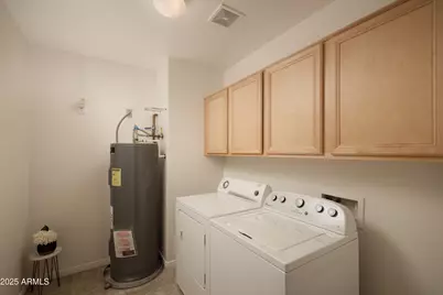 2989 N 44th Street #2001, Phoenix, AZ 85018 - Photo 15