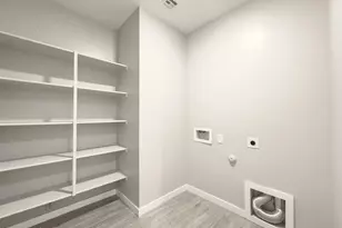 231 E Santa Cruz Dr, Phoenix, AZ 85085 - Photo 9