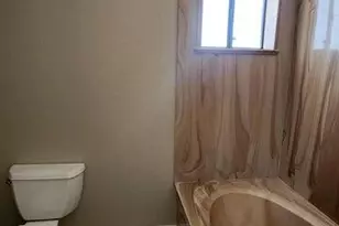 211 E Tremaine Ave, Gilbert, AZ 85234 - Photo 9