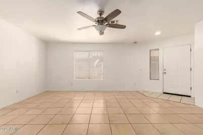 10933 E Wier Avenue, Mesa, AZ 85208 - Photo 7