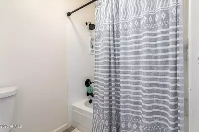 18427 N 36th Avenue, Glendale, AZ 85308 - Photo 13