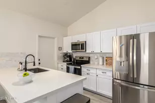 18427 N 36th Ave, Glendale, AZ 85308 - Photo 7