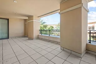 7181 E Camelback Rd, Scottsdale, AZ 85251 - Photo 17