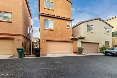 7751 W Pipestone Place, Phoenix, AZ 85035 - Photo 15