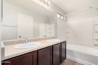 7751 W Pipestone Place, Phoenix, AZ 85035 - Photo 11