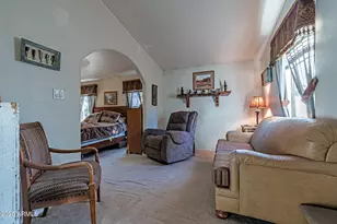 2179 Hackamore Dr, Overgaard, AZ 85933 - Photo 19