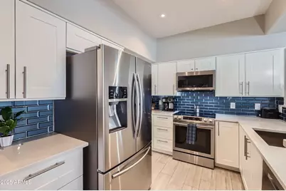 7401 W Arrowhead Clubhouse Drive #2045, Glendale, AZ 85308 - Photo 11