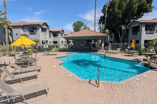 7401 W Arrowhead Clubhouse Dr, Glendale, AZ 85308 - Photo 31