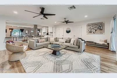 4113 E Glenrosa Avenue, Phoenix, AZ 85018 - Photo 9