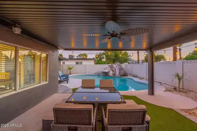 10240 N 34th Place, Phoenix, AZ 85028 - Photo 25