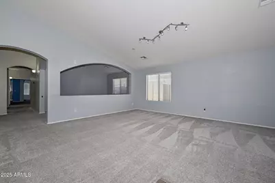 17687 W Charter Oak Road, Surprise, AZ 85388 - Photo 7