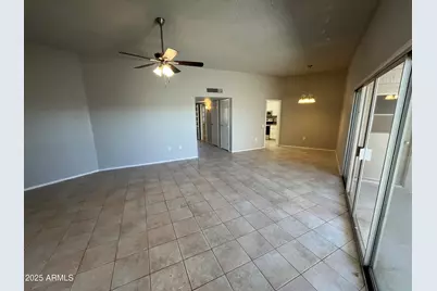 16822 N Boswell Boulevard, Sun City, AZ 85351 - Photo 7