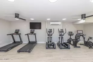 2936 E Indian School Rd, Phoenix, AZ 85016 - Photo 9