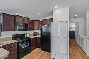 1371 E 4th Ave, Apache Junction, AZ 85119 - Photo 5