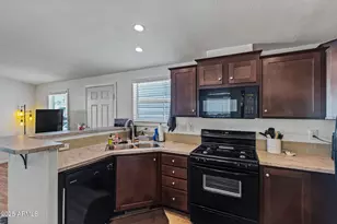 1371 E 4th Ave, Apache Junction, AZ 85119 - Photo 11