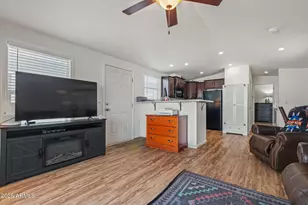 1371 E 4th Ave, Apache Junction, AZ 85119 - Photo 17