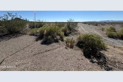 42105 Roadrunner Circle #Lot 2, Salome, AZ 85348 - Photo 21