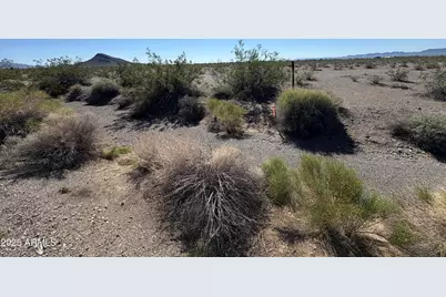 42098 E Roadrunner Circle #Lot 4, Salome, AZ 85348 - Photo 13