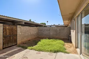 5742 N 43rd Dr, Glendale, AZ 85301 - Photo 25
