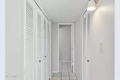 5742 N 43rd Drive, Glendale, AZ 85301 - Photo 9