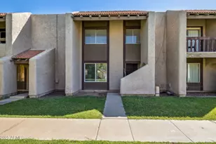 5742 N 43rd Dr, Glendale, AZ 85301 - Photo 1