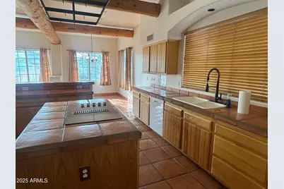 8241 S 133rd Avenue, Goodyear, AZ 85338 - Photo 9