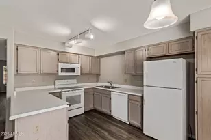 2875 W Highland St, Chandler, AZ 85224 - Photo 11