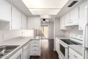 5258 S Monaco Dr, Tempe, AZ 85283 - Photo 11