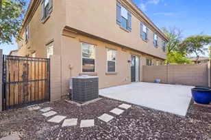 8192 W Lynwood St, Phoenix, AZ 85043 - Photo 31