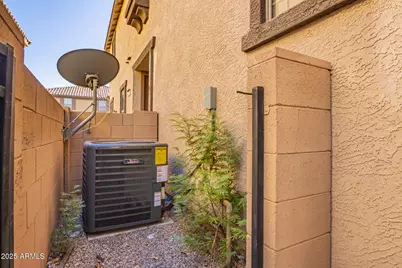 8117 W Groom Creek Road, Phoenix, AZ 85043 - Photo 29