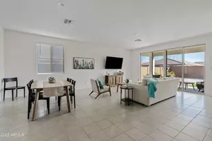 11009 W Harrison St, Avondale, AZ 85323 - Photo 7