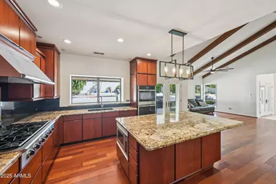 540 E Cercado Lane, Litchfield Park, AZ 85340 - Photo 15