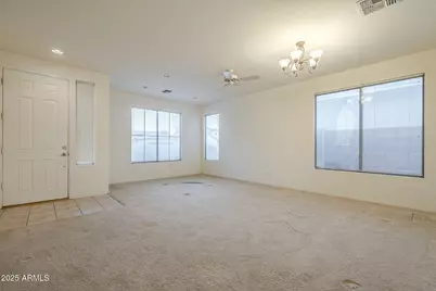 29922 N Little Leaf Drive, San Tan Valley, AZ 85143 - Photo 9