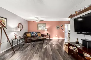 19028 N 134th Dr, Sun City West, AZ 85375 - Photo 5