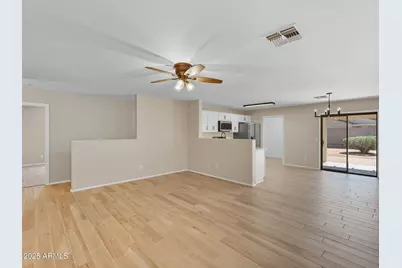 1751 E Cowboy Cove Trail, San Tan Valley, AZ 85143 - Photo 5